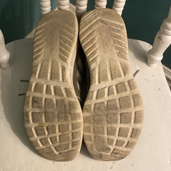 Adidas Women’s Cloudfoam Tennis Shoes - Picture 6 of 7